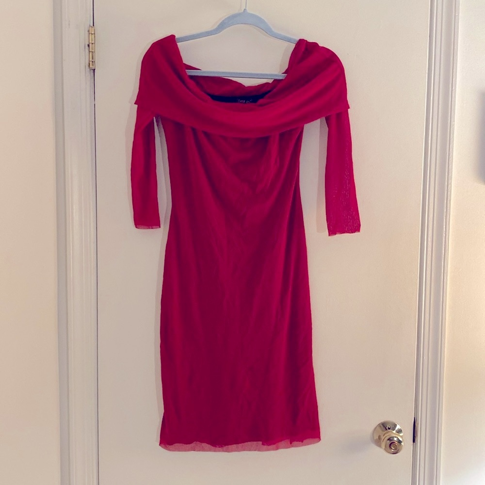 Petit Pois by Viviana G red body-con off the shoulder dress size L